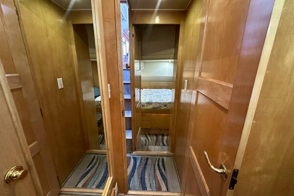 Bella Vita 49ft Navigator Yacht For Sale