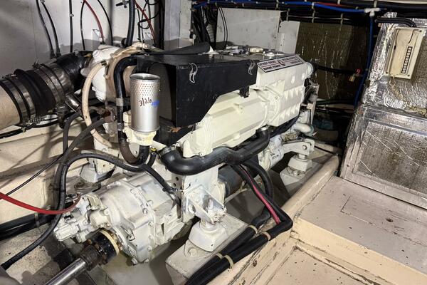 Bella Vita 49ft Navigator Yacht For Sale