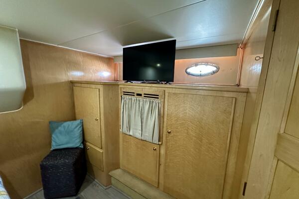 Bella Vita 49ft Navigator Yacht For Sale