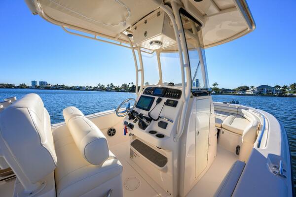 25ft Grady White Yacht For Sale