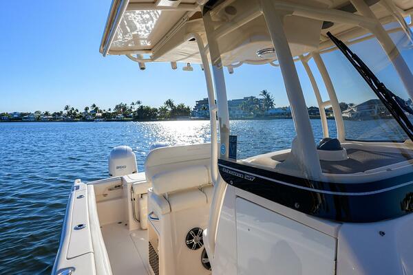 25ft Grady White Yacht For Sale