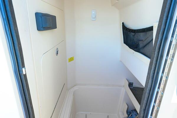 25ft Grady White Yacht For Sale