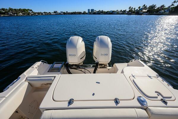 25ft Grady White Yacht For Sale