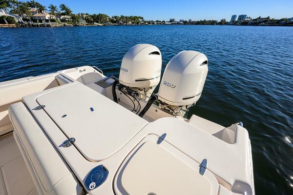 25ft Grady White Yacht For Sale