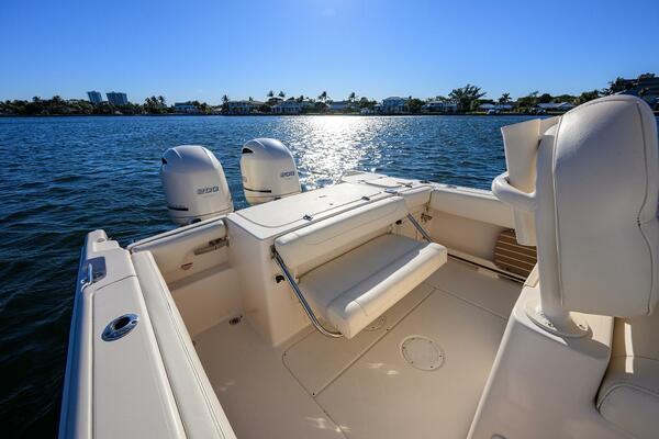 25ft Grady White Yacht For Sale