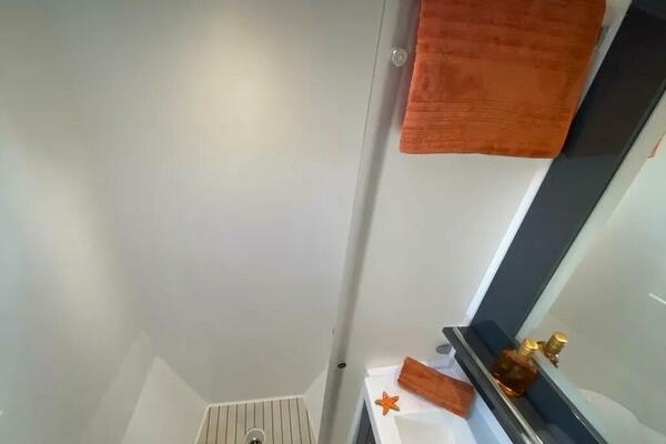 XCLIP 50ft Fountaine Pajot Yacht For Sale