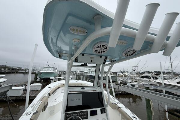 25ft Tidewater Yacht For Sale