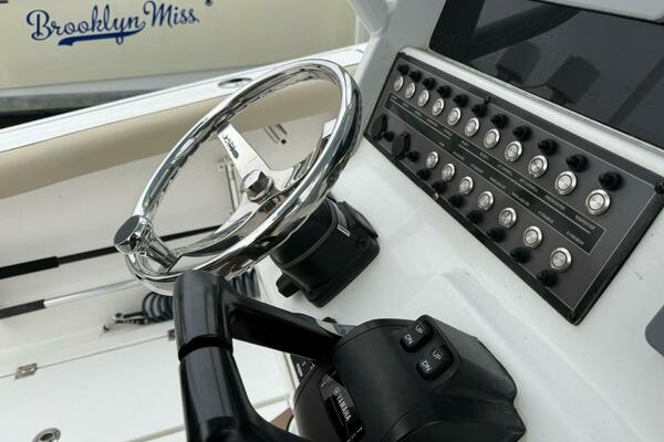 25ft Tidewater Yacht For Sale