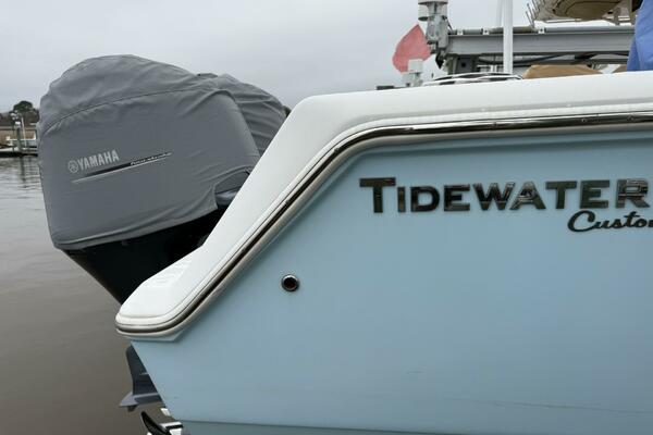 25ft Tidewater Yacht For Sale
