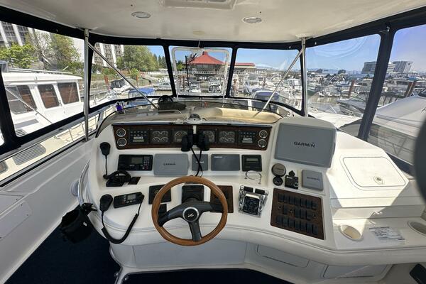 Sea Savage 48ft Sea Ray Yacht For Sale
