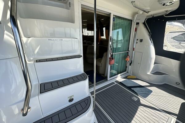 Sea Savage 48ft Sea Ray Yacht For Sale