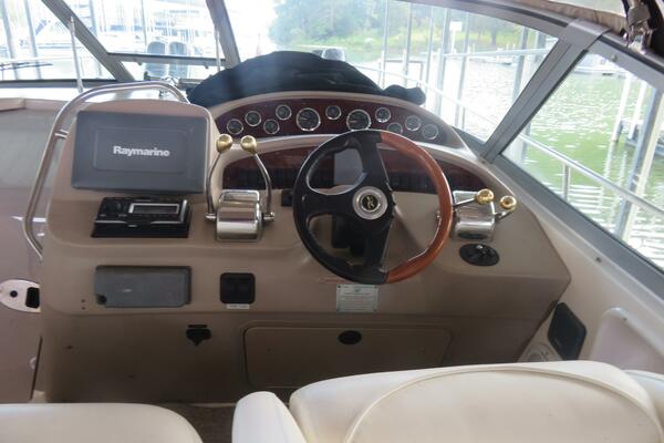 NEVER TOO LATE 34ft Sea Ray Yacht For Sale