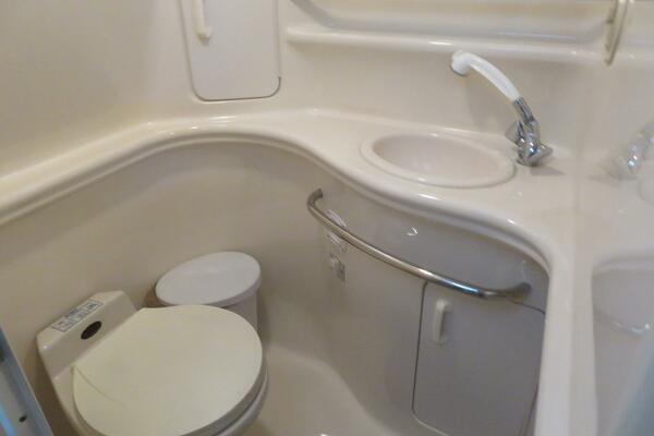 NEVER TOO LATE 34ft Sea Ray Yacht For Sale