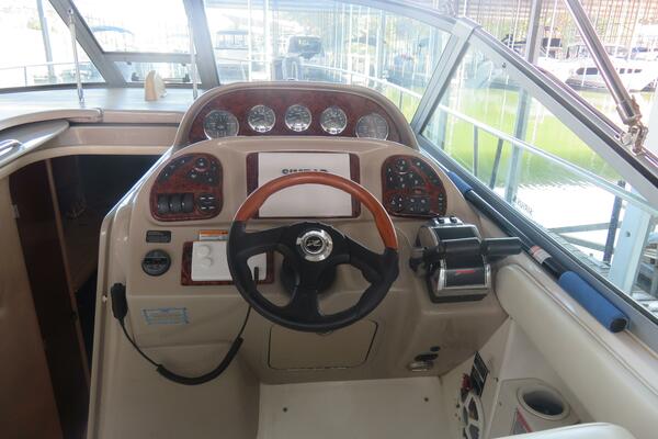 SERENITY 30ft Sea Ray Yacht For Sale