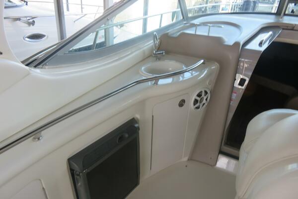 SERENITY 30ft Sea Ray Yacht For Sale