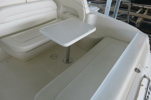 SERENITY 30ft Sea Ray Yacht For Sale