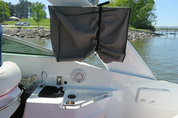 33ft Baja Yacht For Sale