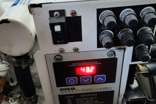 33ft Baja Yacht For Sale