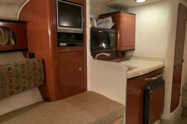 2005 Sea Ray 28