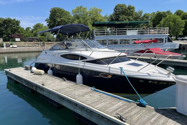 Land Escape 25ft Regal Yacht For Sale