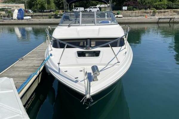 Land Escape 25ft Regal Yacht For Sale