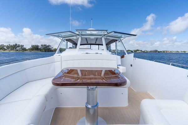 MJM 47X 47-003 - Forward Seating