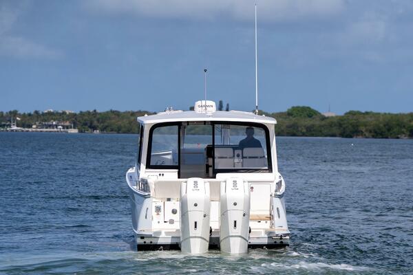 MJM 47X 47-003 - Exterior