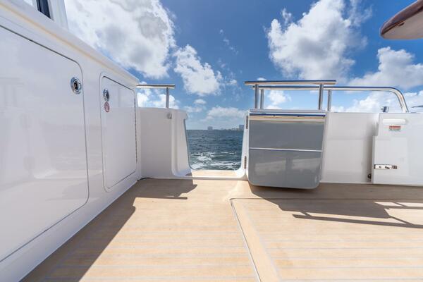 MJM 47X 47-003 -Aft Deck