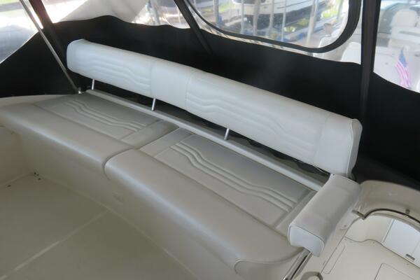 38ft Carver Yacht For Sale