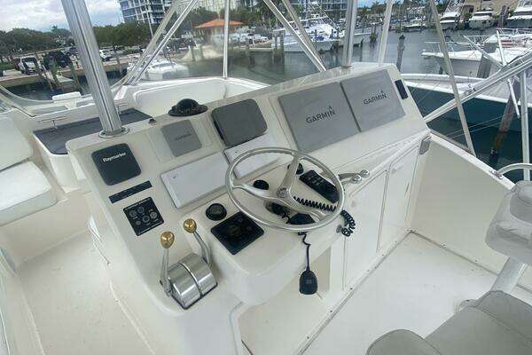 2002 Ocean Yachts 52