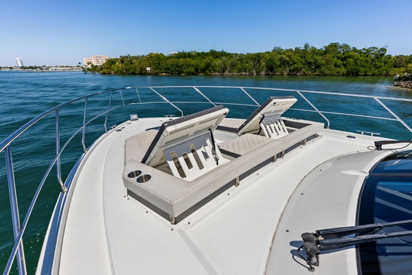 MY WAY 54ft Cruisers Yachts Yacht For Sale