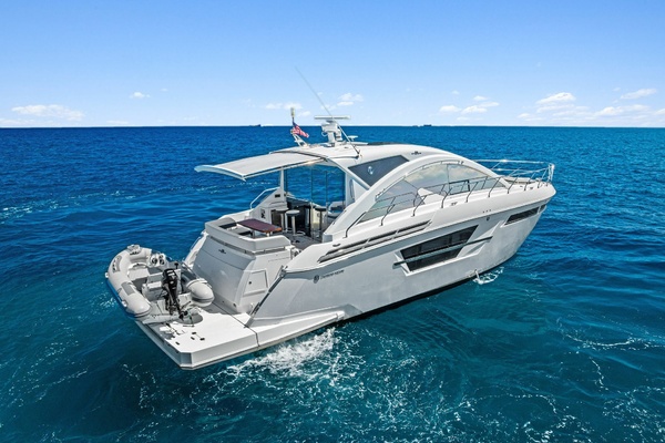 MY WAY 54ft Cruisers Yachts Yacht For Sale