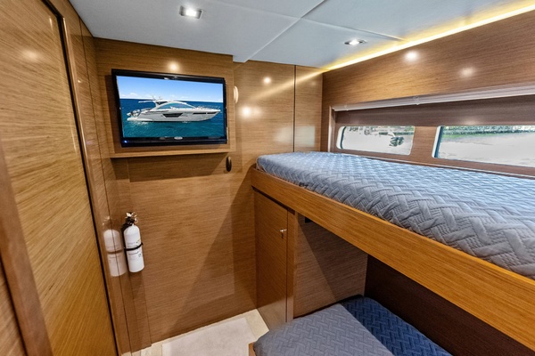 MY WAY 54ft Cruisers Yachts Yacht For Sale