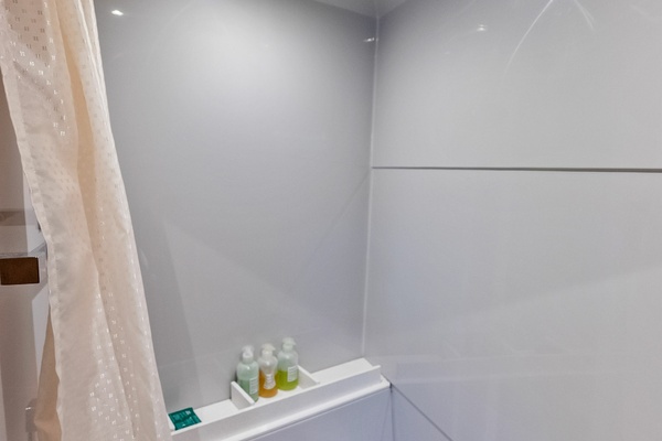 MY WAY 54ft Cruisers Yachts Yacht For Sale