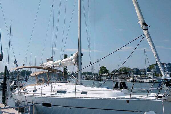 Photo of the 2000 Beneteau 361 "Belle Jura"