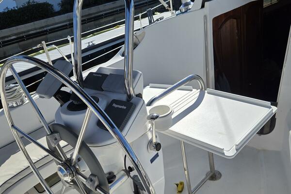 Endeavour 32ft Hunter Yacht For Sale