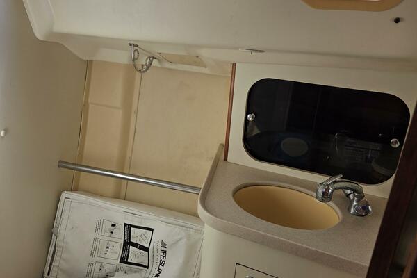 Endeavour 32ft Hunter Yacht For Sale