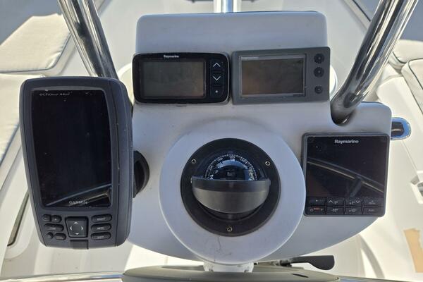 Endeavour 32ft Hunter Yacht For Sale