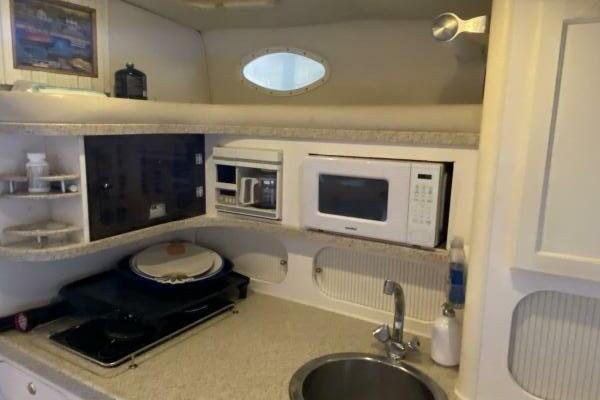 34ft Rinker Yacht For Sale