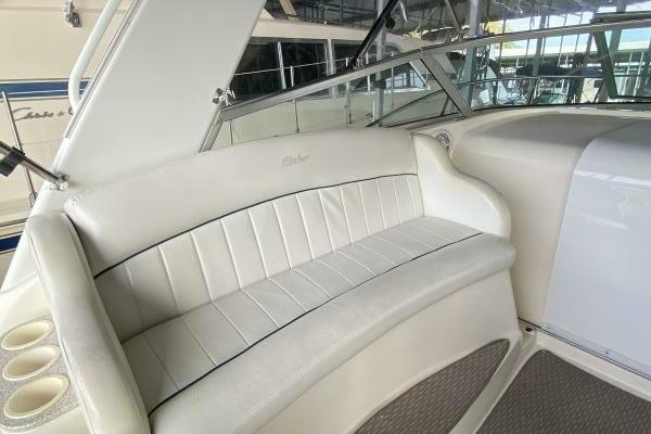 34ft Rinker Yacht For Sale