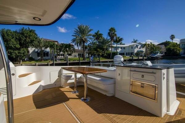 Seas The Day 52ft Sea Ray Yacht For Sale