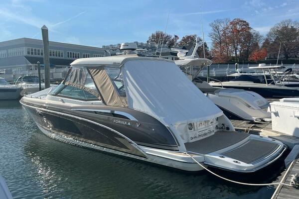 35ft Formula Yacht For Sale