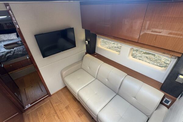 47ft Sea Ray Yacht For Sale