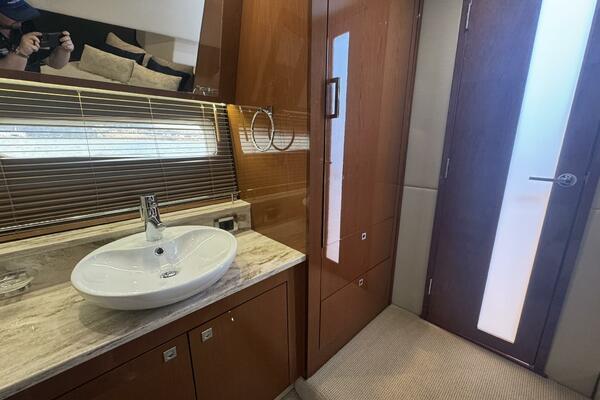 47ft Sea Ray Yacht For Sale