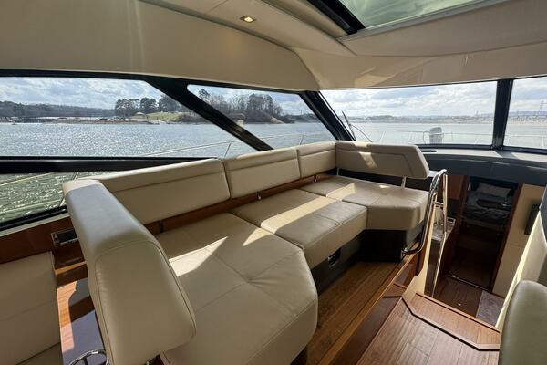 47ft Sea Ray Yacht For Sale