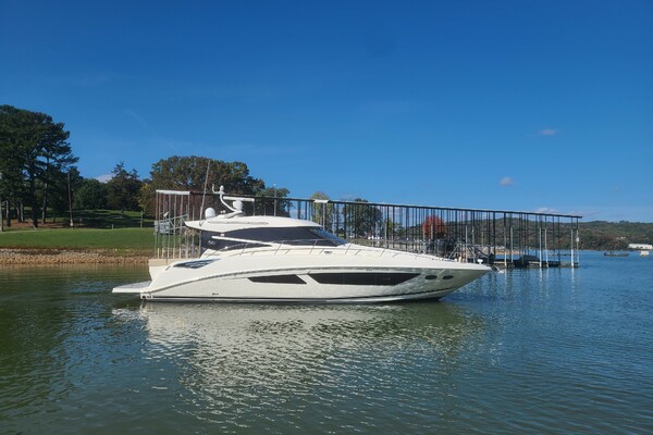 47FT (14.4M) SEA RAY