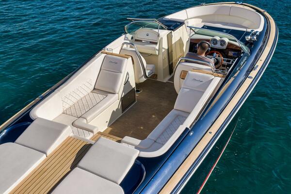 Chris-Craft 34 - 2LW - Profile