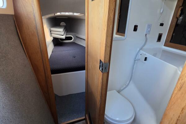 Prosecco 33ft Seawind Yacht For Sale