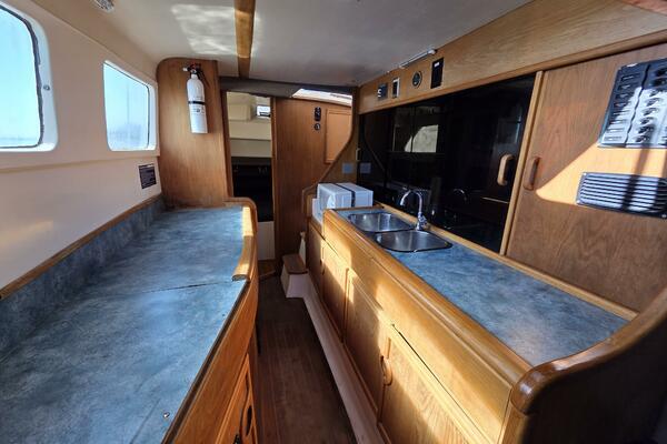 Prosecco 33ft Seawind Yacht For Sale