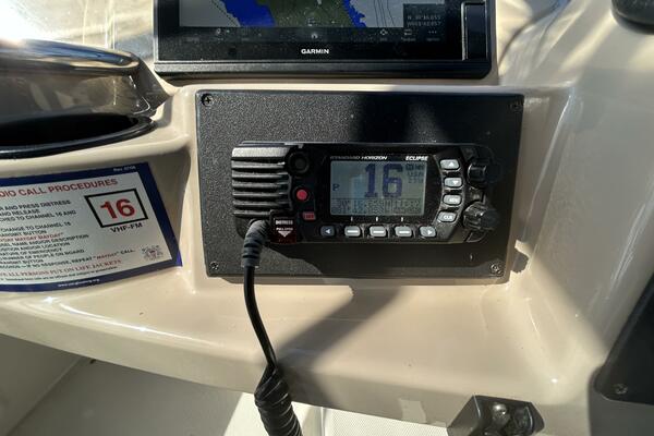 Spirit of Adventure 36ft Carver Yacht For Sale